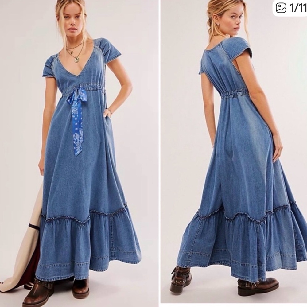 ⭐️NWOT Free People Roucha Denim Maxi Dress⭐️